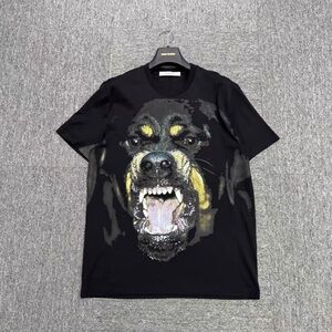 🚩steal authentic Givenchy Black T-Shirt with Fierce Dog Print